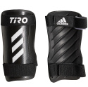 Ochraniacze piłkarskie adidas Tiro SG Training czarno-białe GK3536 Ochraniacze piłkarskie adidas Tiro SG Training czarno-białe GK3536