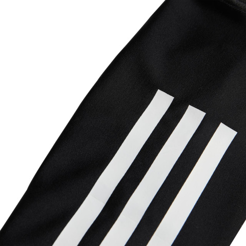 Ochraniacze Piłkarskie Adidas Tiro SG League Shin Guards czarne HN5606 Ochraniacze Piłkarskie Adidas Tiro SG League Shin Guards czarne HN5606