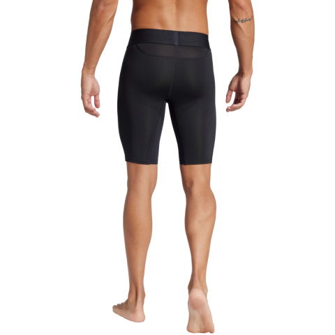 Podspodenki męskie Adidas Techfit Tight JP1477 czarne Podspodenki męskie Adidas Techfit Tight JP1477 czarne